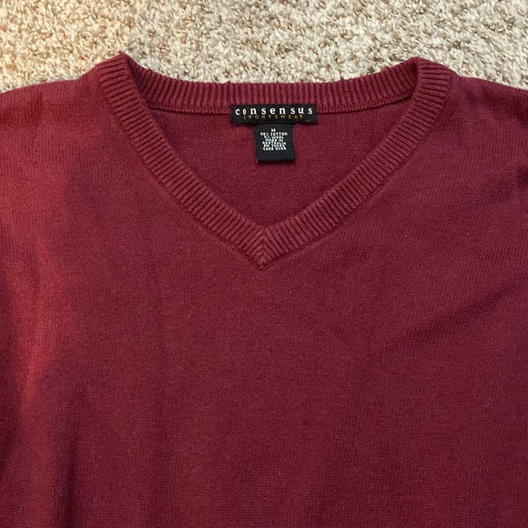 Consensus Sportswear Maroon Sweater - Picture 2 of 3